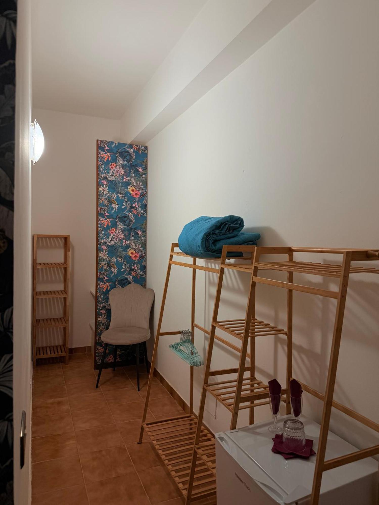 Palm House Bed & Breakfast Ламеция Терме Екстериор снимка