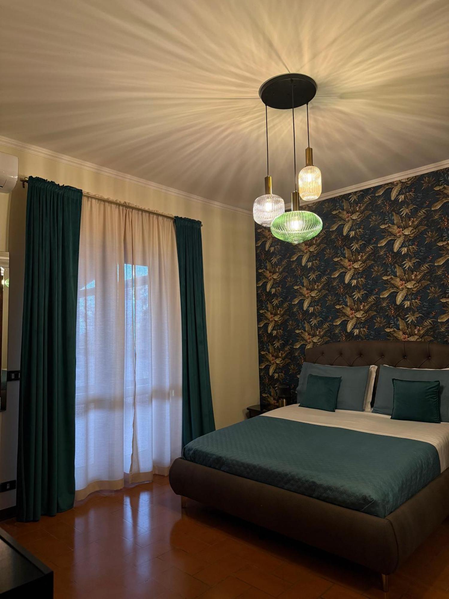 Palm House Bed & Breakfast Ламеция Терме Екстериор снимка
