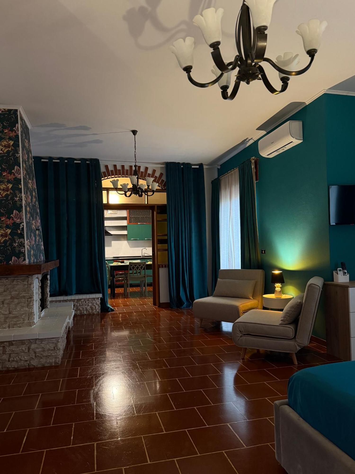 Palm House Bed & Breakfast Ламеция Терме Екстериор снимка